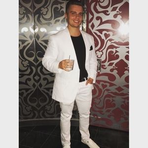 Meet your Posher, Brandon